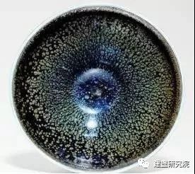 偏居南方的建窑建盏，是什么造就了它的繁荣发展？