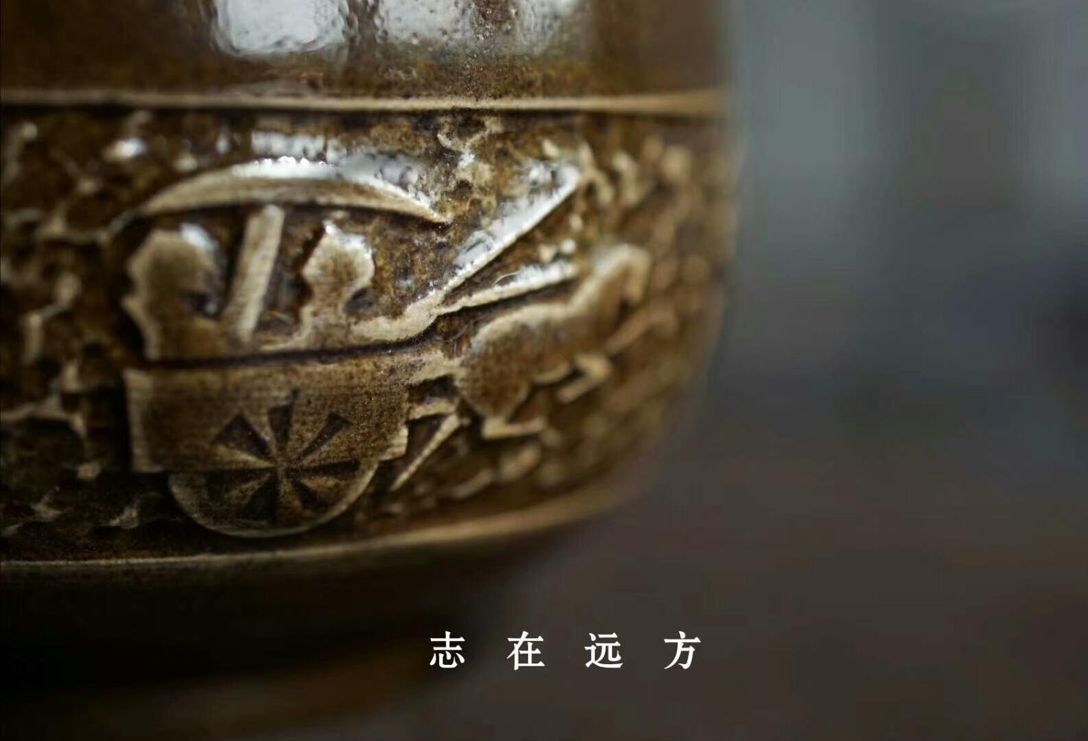 品名:致远 作者:李光熙.王生水 寓意:车马兼程 志在远方。