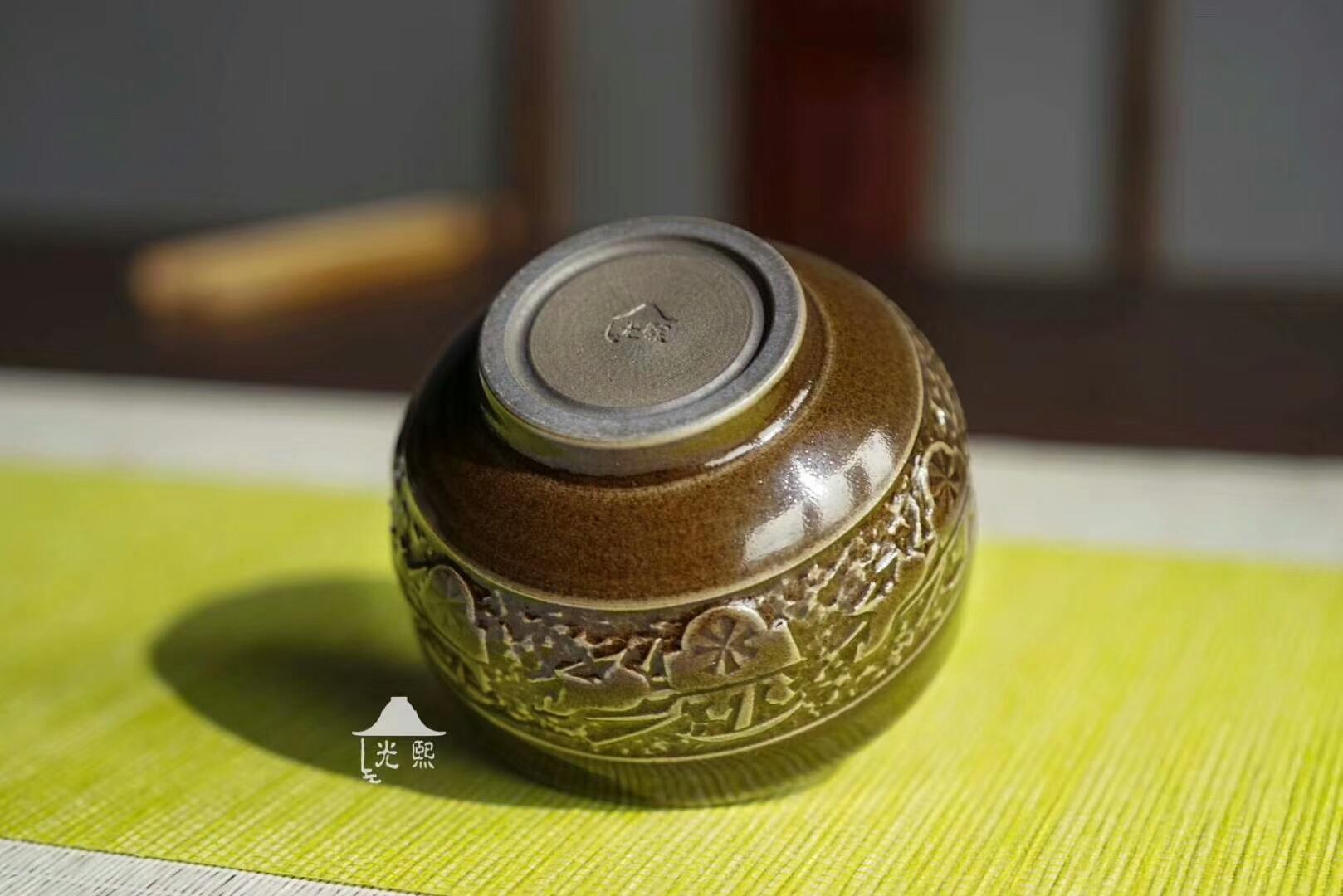 品名:致远 作者:李光熙.王生水 寓意:车马兼程 志在远方。