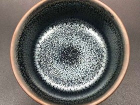 缪兴洲,小油滴,口径8.8高4.8,独特器型。
