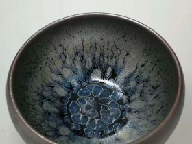 吴德兴蓝油滴钵体:口7.5肚大8.5高6.5