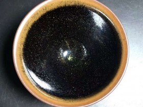 卓立固，柴烧乌金釉茶叶沫，口径9高5.2