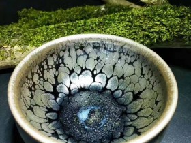 余士奇油滴:8.8*4.8