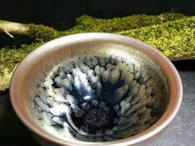 徐峰束口油滴盏:口8.3高5.3