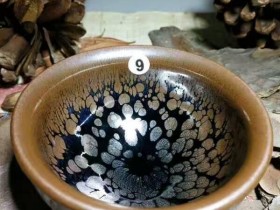 谢松青“春盏”:9*5.5