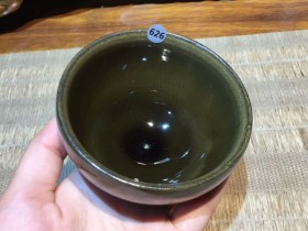 曹斌 茶沫釉 冰裂纹:9*5.5