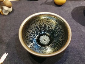 沐仙生“初心”:口径8.5高5.5,油滴饱满