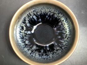 卢刚作品 七彩光油滴盏:口径9.2*4.5