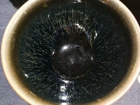 陈艗“银毫”:口径8.8*5.3