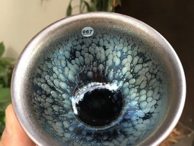 徐志摩 束口油滴盏:口径9*5.5