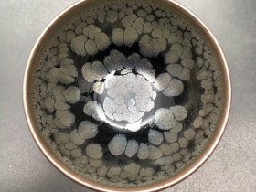 吴家堂师傅 牡丹花开大油滴盏:口径8.7*9*5