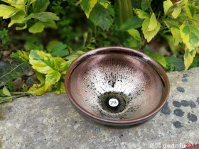 德森 彩金束口茶盏:口径8.5*5.5