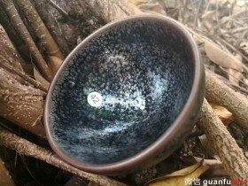 李振贵“星空”盏:口径8.8*5.6