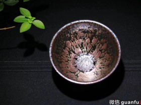 飞惺 建盏:小束口·虹彩油滴
