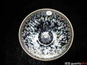 李英手制油滴钵型 口8高5.5 手感厚重