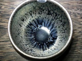 “清莲朵”6.5X6.5 匠人陈乃文,原矿原釉,一直坚持建盏的黑釉瓷经典花色