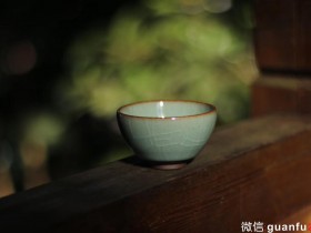 王东凯.天青.单色釉