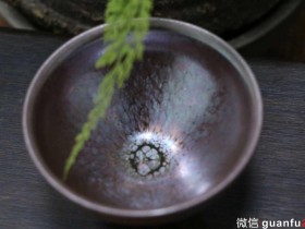 余利民老师 红颜 规格:9X5 纯手工制品