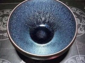 黎跃龙手作 盏色贵青黑,玉毫条达者为上