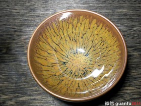 张家华“佛光普照” 口9高5.5