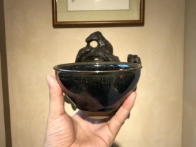 宅寂系列 台湾 陶艺家 邱藏亿作品。寂静,高贵. 大盏 束口 囗径:12高:7