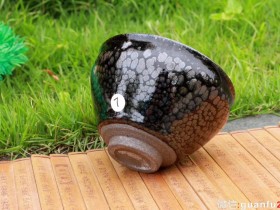 揭继荣师傅【荷塘月色】口径8.9高5.9