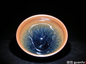 【作者】叶礼忠老师 【品名】金兔毫 【规格】12.8 x 7 cm