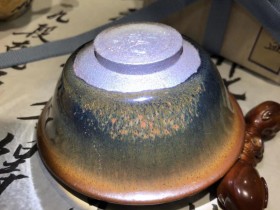 乾窑 吴兴乾师傅 桃花窑变斑青蓝兔毫撇口建盏  仿龙泉翻边碗器型  直径9.7 高4.2