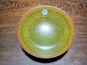 口径9.5高4,龙泉国大师~陈爱明作品,全包釉。