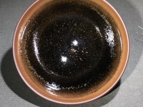 魏帝峰老师柴烧作品 窑变酱釉雪花点平口盏 自然柔润 玉质感非常好