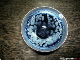 李盏柜牡丹花敛口 口径8.5高5.5