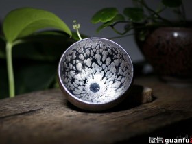 黎祥  鸡蛋杯