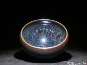 【作者】江有庭老师 【品名】蓝烨藏色天目 【规格】10.3 x 6.5 cm