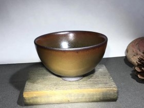 吴积辉师傅作品 传统古法.龙窑柴烧  窑变茶沫釉盅杯
