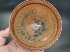 口径11.8高5.5,宋代东张窑,兔毫盏。