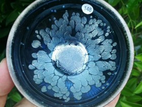 李盏柜  至尊盏 口径:9.2  高:5.5