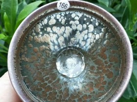 宋云青·玉麒麟 口径9高5.5