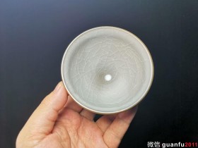 「把盏堂」柴烧  霜白