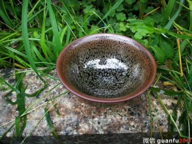 陈慧敏鹧鸪斑小碗 口径:9.8 高:5.0