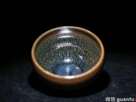 【作者】郭明庆老师 作品 【品名】兔毫天目盏 【规格】8.5 x 5.8 cm