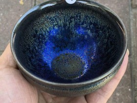 叁和建盏•滕小贵作品 孔雀开屏•香炉器型•9.2×5.5精品一只,器型稳重大气