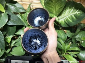 黑底银斑泰斗~卓立旗师傅,非遗传承人,最经典的水母滴,口径9.3高5.6,元旦马上涨价咯