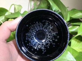 安静,来自于内心 非遗传承人 —— 陈春华老师传统黑釉油滴 作品