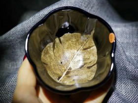 菩提木叶盏.今生  周世义作品 9.0×5.5cm  容量 110M