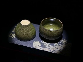 传统茶叶末釉.惜春对杯 张国伟作品