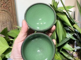 独自优雅翡翠绿——范永寿 柴烧手作