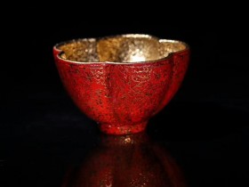 作者:高邵雄作品:大漆金杯- - 梅花口径:9.0cm*5.3cm