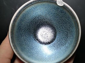 严金尺:蓝麟 口径:9.2 高:5.5